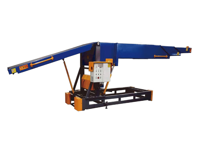 Movable type telescopic belt conveyor